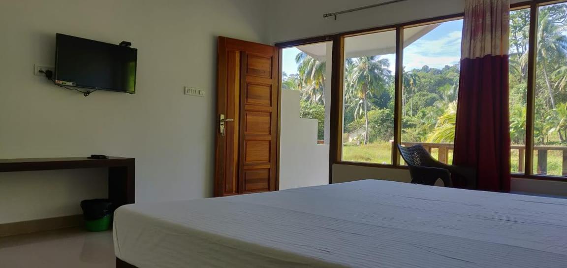 Hotel Exotica Squares Lakshmanpur Esterno foto