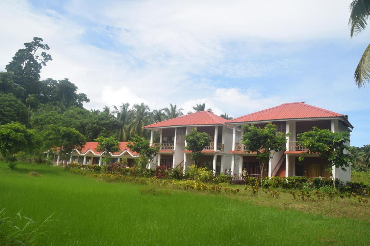 Hotel Exotica Squares Lakshmanpur Esterno foto