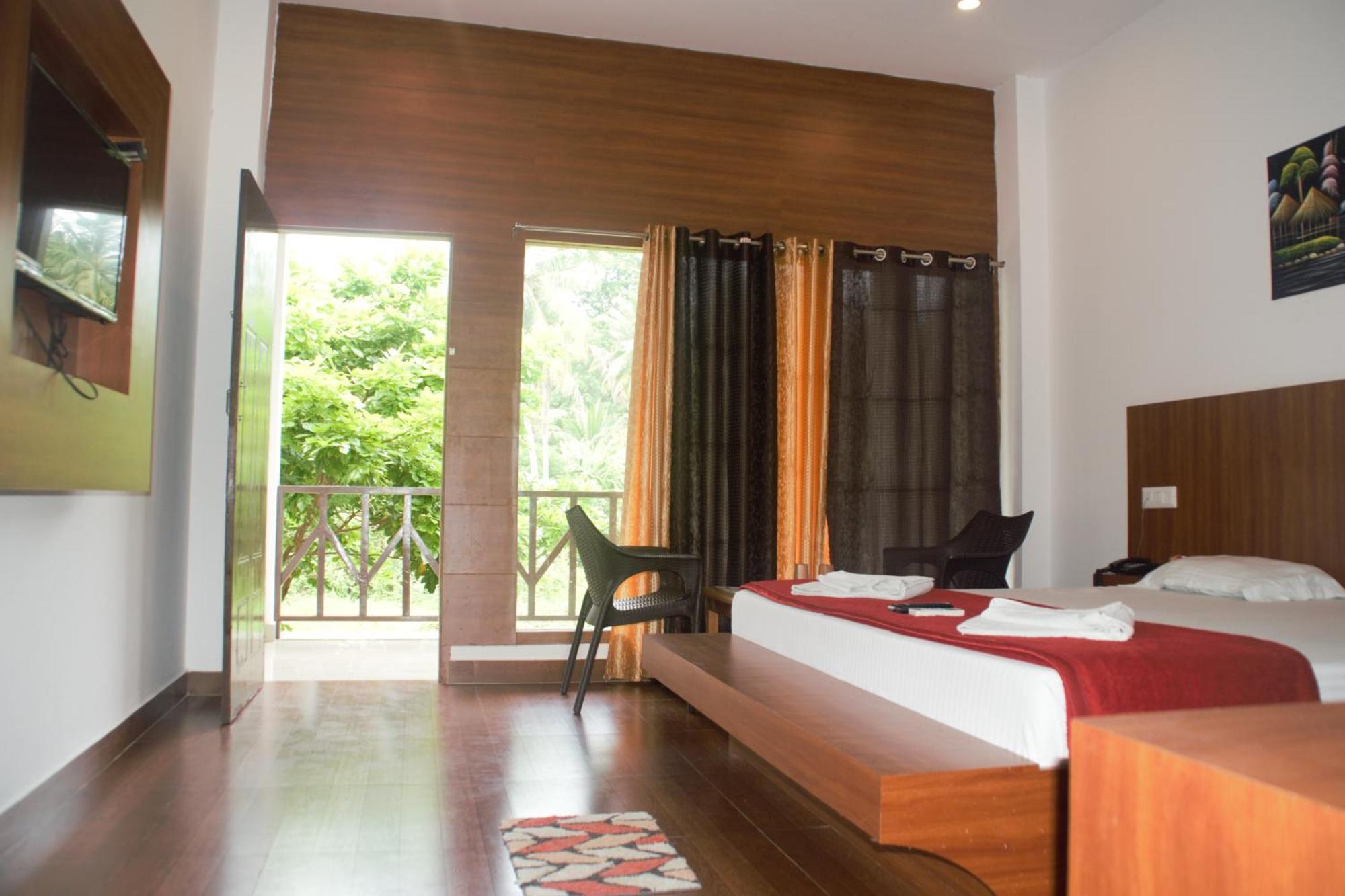 Hotel Exotica Squares Lakshmanpur Esterno foto